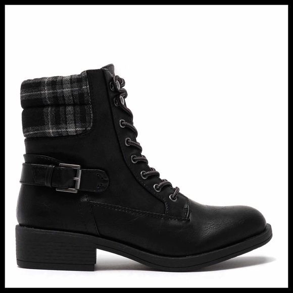 BLACK LACE UP ANKLE BOOTIES COMBAT MOTO BOOTS A2C - Picture 5 of 8